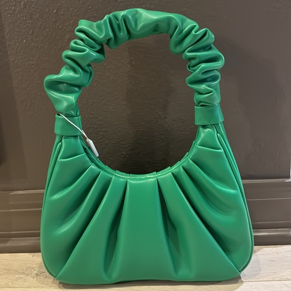 JW PEI Gabbi Ruched Hobo handbag NWT - Picture 4 of 4